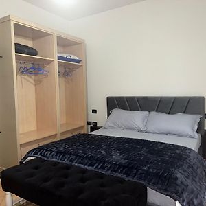 Am Apartment Tirana